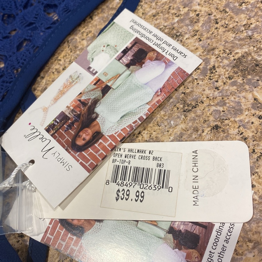 NWT Simply Noelle Open Weave Cross Back Top Blue S/M 8-10 - Picture 3 of 15